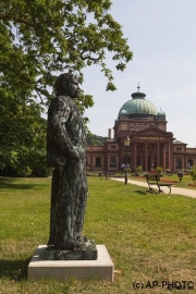 Arman; Sic transit gloria mundi, 1997