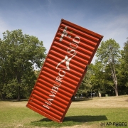 Deleu, Luc; The Container, 2011