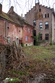 Gut Leuffen, Otzenrath